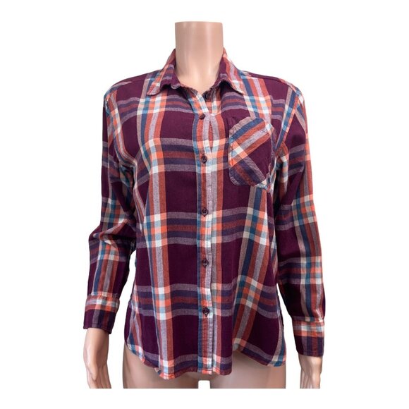 Time and Tru Women Flannel Button Down Shirt SZ M Classic Coloful Plaid Cotton - Picture 2 of 16
